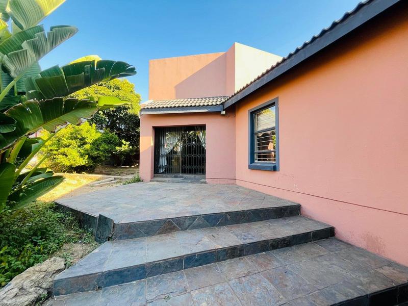 4 Bedroom Property for Sale in The Reeds Gauteng