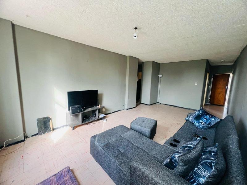 2 Bedroom Property for Sale in Kwaggasrand Gauteng