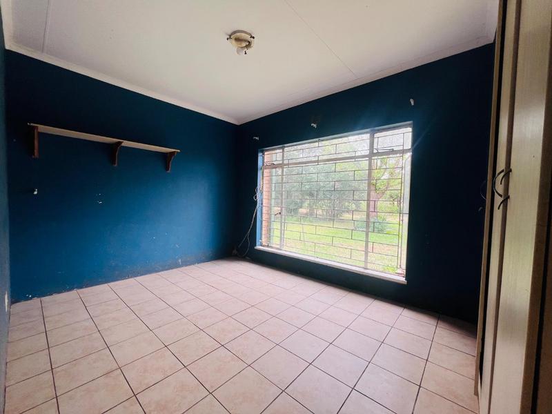 7 Bedroom Property for Sale in Houtkop A H Gauteng
