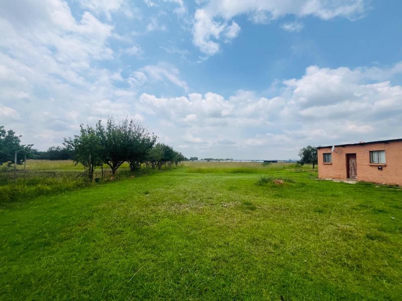 7 Bedroom Property for Sale in Houtkop A H Gauteng