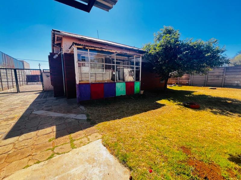 3 Bedroom Property for Sale in Westonaria Gauteng