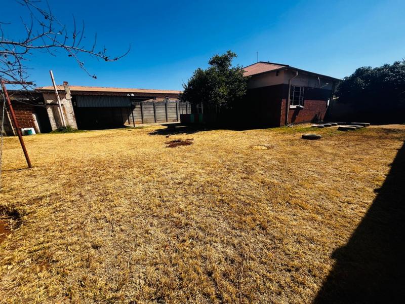 3 Bedroom Property for Sale in Westonaria Gauteng