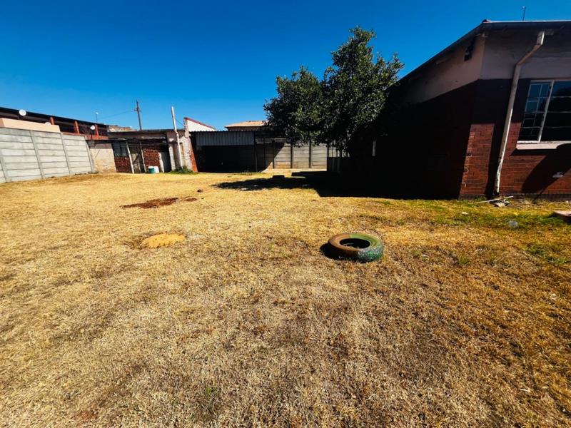 3 Bedroom Property for Sale in Westonaria Gauteng
