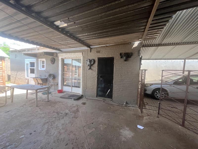 3 Bedroom Property for Sale in Westonaria Gauteng