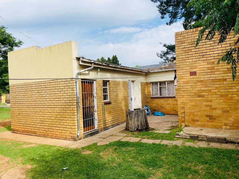 8 Bedroom Property for Sale in Westonaria Gauteng