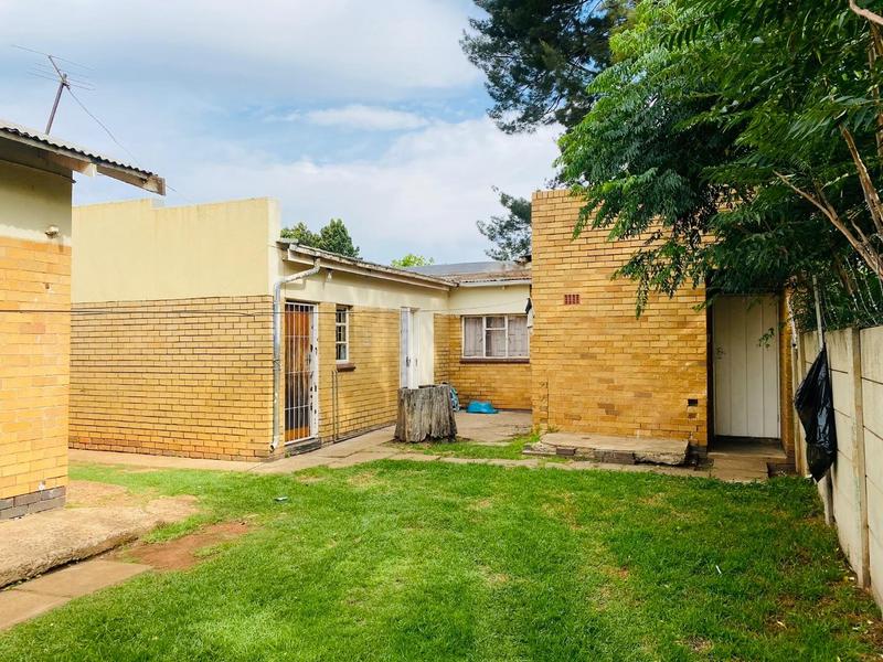 8 Bedroom Property for Sale in Westonaria Gauteng