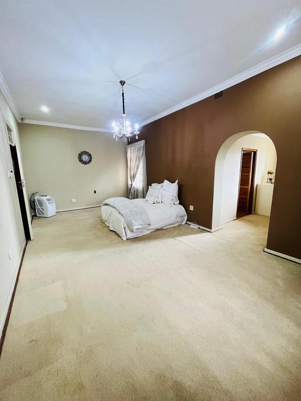 5 Bedroom Property for Sale in Benoni Gauteng