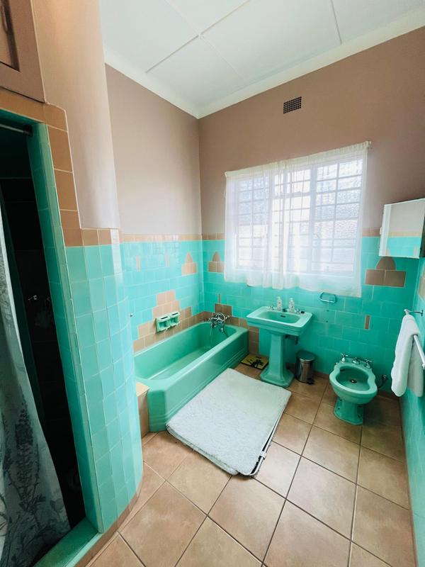 5 Bedroom Property for Sale in Benoni Gauteng