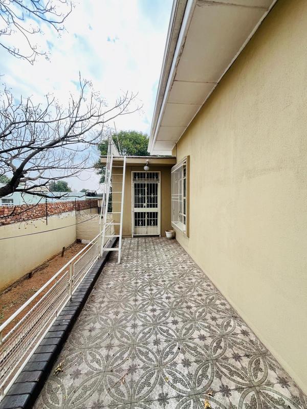 5 Bedroom Property for Sale in Benoni Gauteng