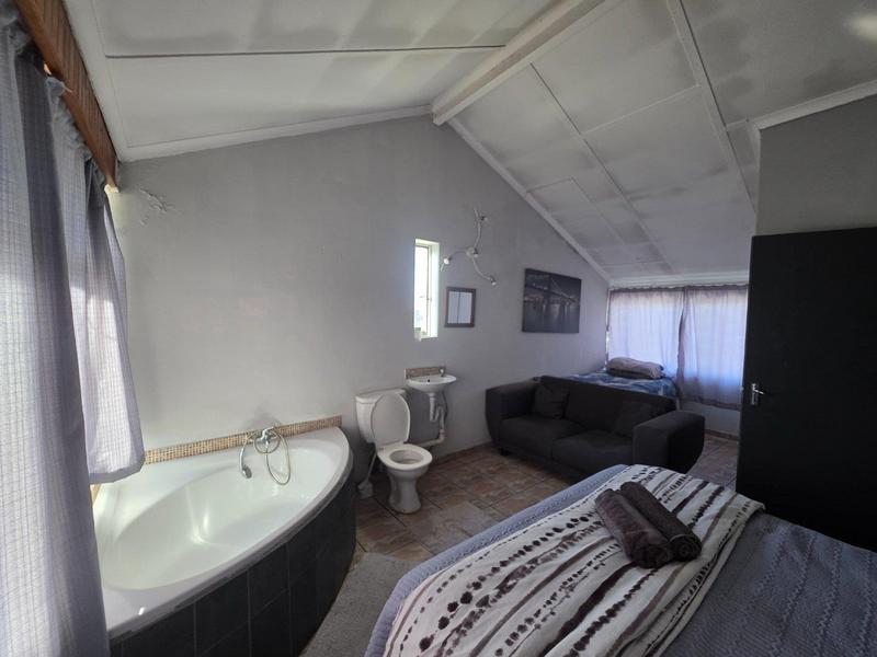 18 Bedroom Property for Sale in Bonaero Park Gauteng