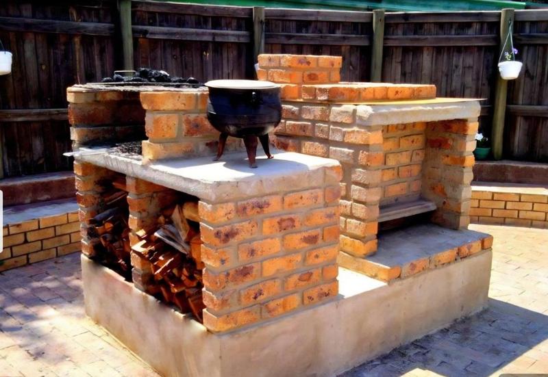 18 Bedroom Property for Sale in Bonaero Park Gauteng