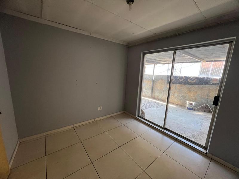 3 Bedroom Property for Sale in Cloverdene Gauteng