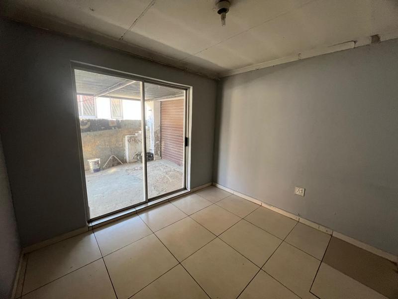 3 Bedroom Property for Sale in Cloverdene Gauteng