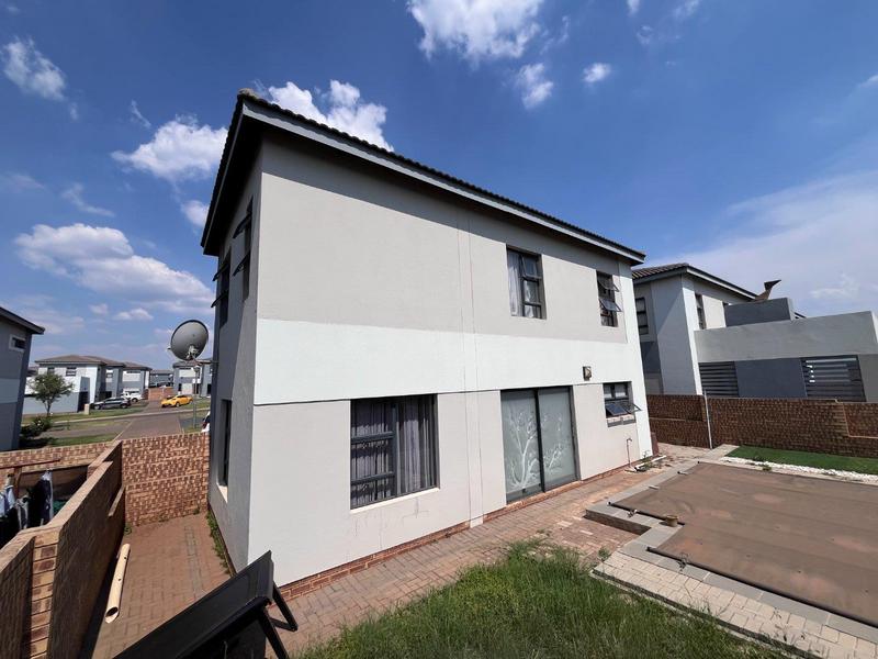 3 Bedroom Property for Sale in Thatchfield Gauteng