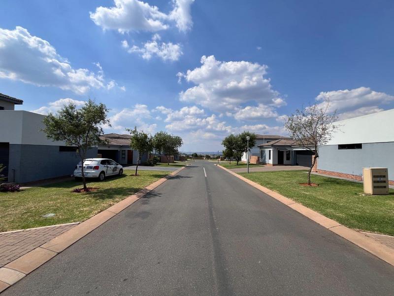 3 Bedroom Property for Sale in Thatchfield Gauteng
