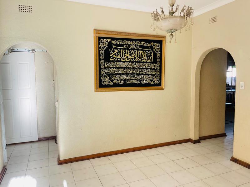 5 Bedroom Property for Sale in Primrose East Gauteng
