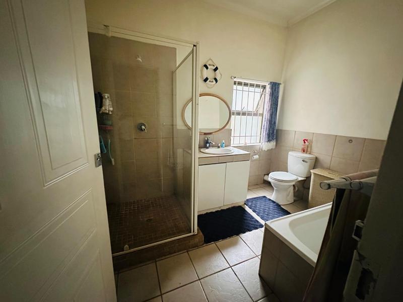 6 Bedroom Property for Sale in Primrose East Gauteng