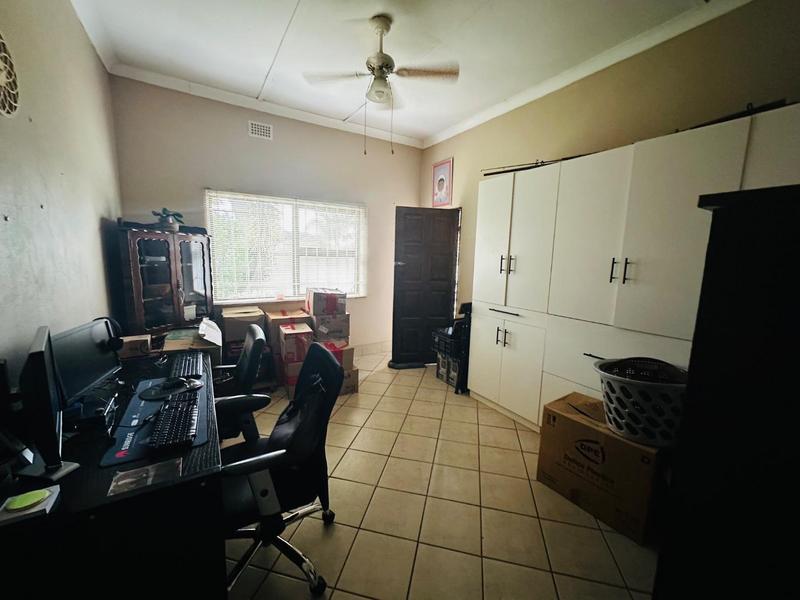 6 Bedroom Property for Sale in Primrose East Gauteng