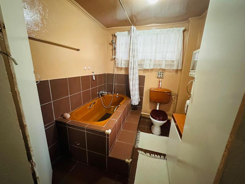 6 Bedroom Property for Sale in Primrose East Gauteng