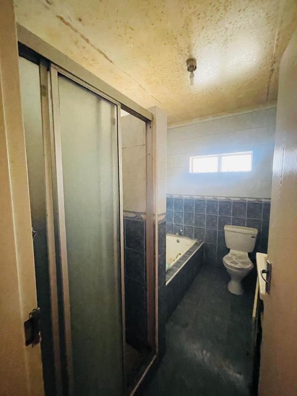 4 Bedroom Property for Sale in Primrose East Gauteng