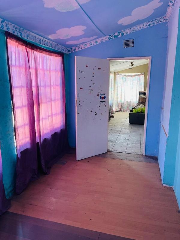4 Bedroom Property for Sale in Primrose East Gauteng