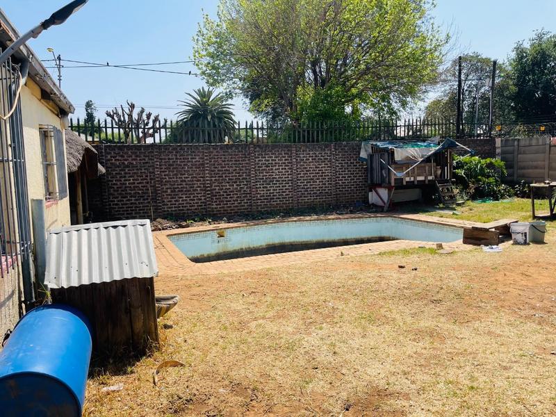 4 Bedroom Property for Sale in Primrose East Gauteng
