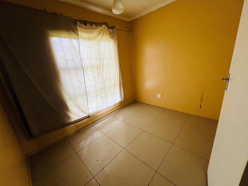 6 Bedroom Property for Sale in Birchleigh North Gauteng