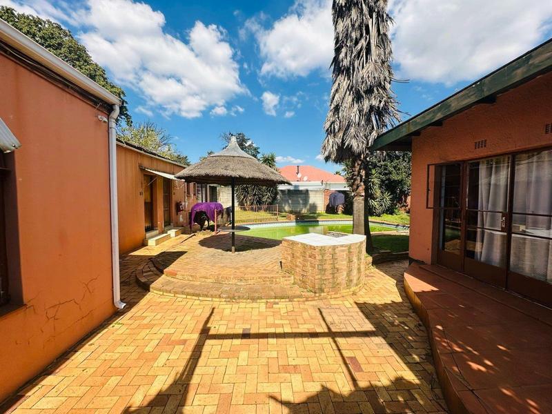 10 Bedroom Property for Sale in Kempton Park Gauteng