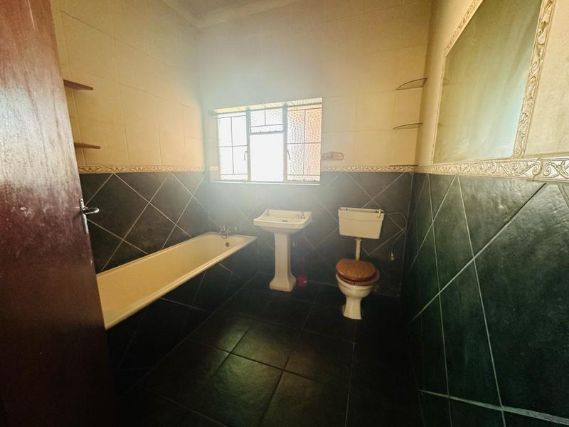 10 Bedroom Property for Sale in Kempton Park Gauteng