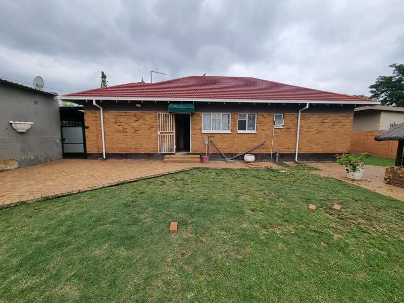 10 Bedroom Property for Sale in Kempton Park Gauteng