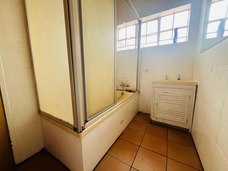 5 Bedroom Property for Sale in Kempton Park Gauteng
