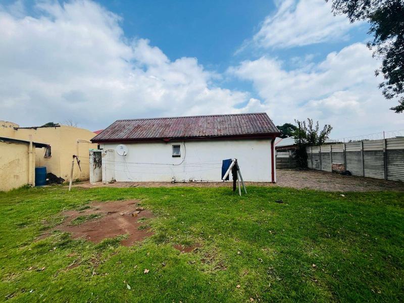 8 Bedroom Property for Sale in Kempton Park Ext 1 Gauteng