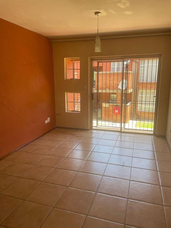 2 Bedroom Property for Sale in Laser Park Gauteng