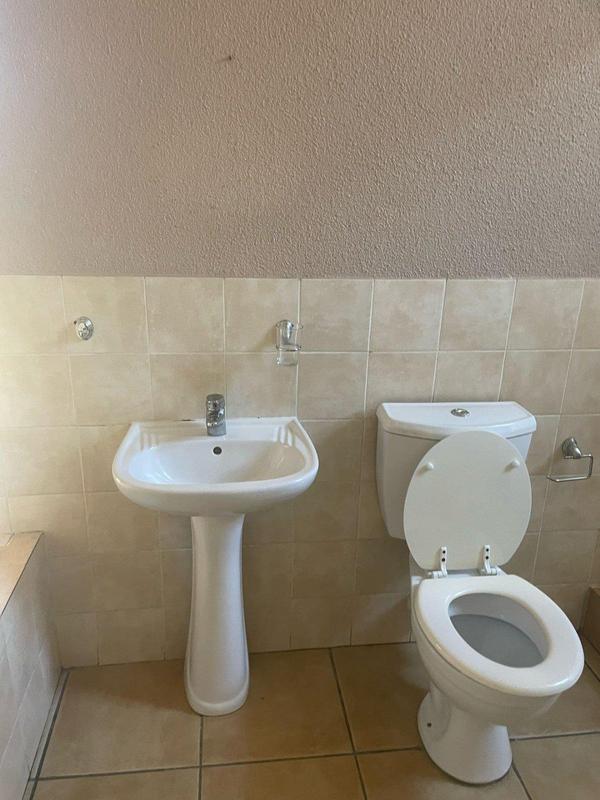 2 Bedroom Property for Sale in Laser Park Gauteng