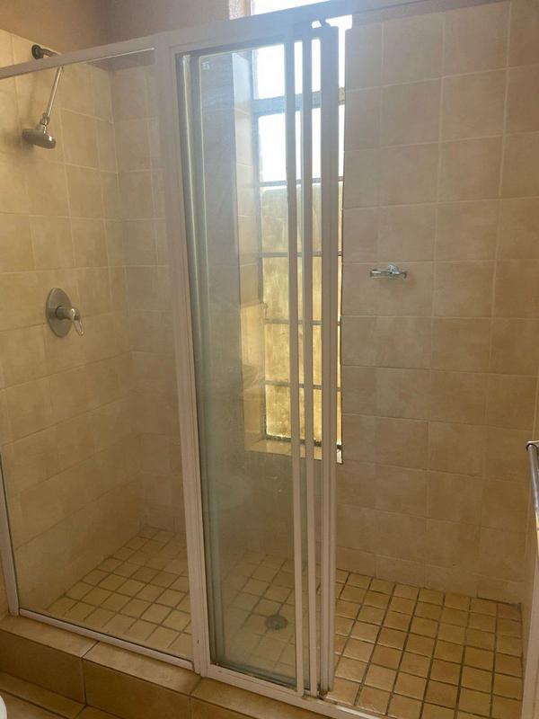 2 Bedroom Property for Sale in Laser Park Gauteng
