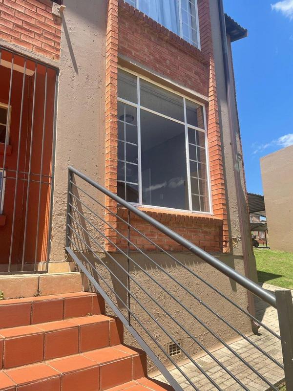 2 Bedroom Property for Sale in Laser Park Gauteng