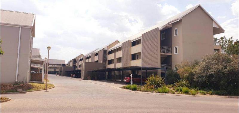 2 Bedroom Property for Sale in Riverspray Lifestyle Estate Gauteng