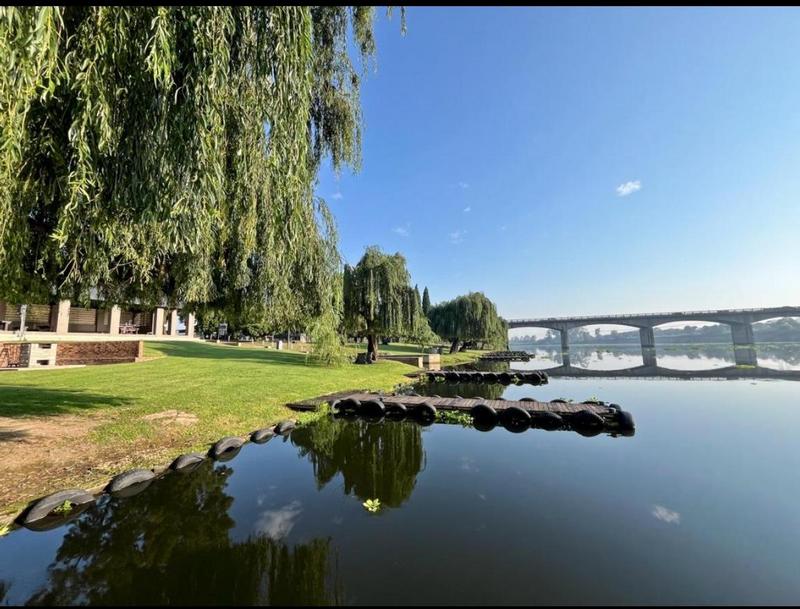 2 Bedroom Property for Sale in Riverspray Lifestyle Estate Gauteng