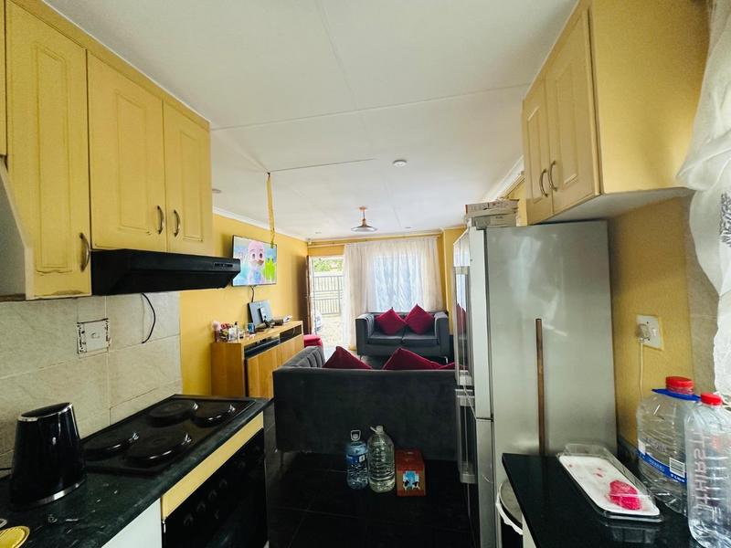 5 Bedroom Property for Sale in Ormonde View Gauteng