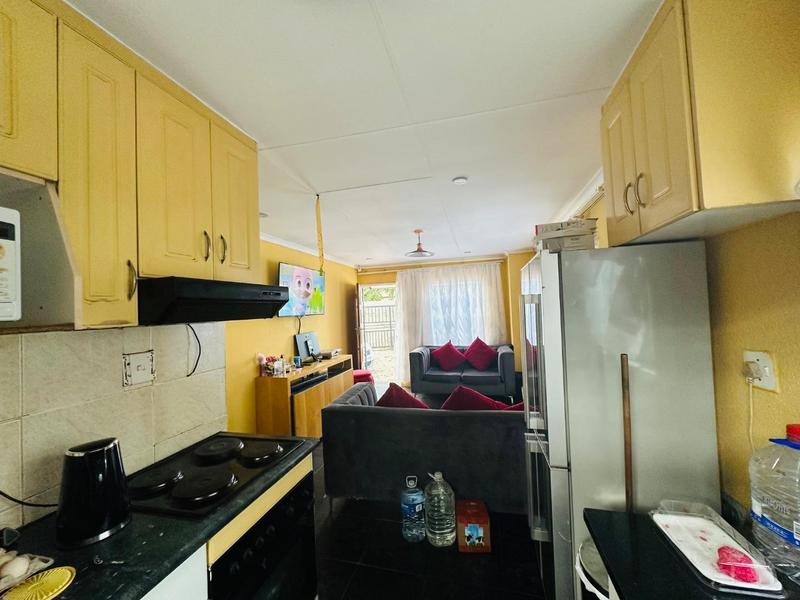 5 Bedroom Property for Sale in Ormonde View Gauteng
