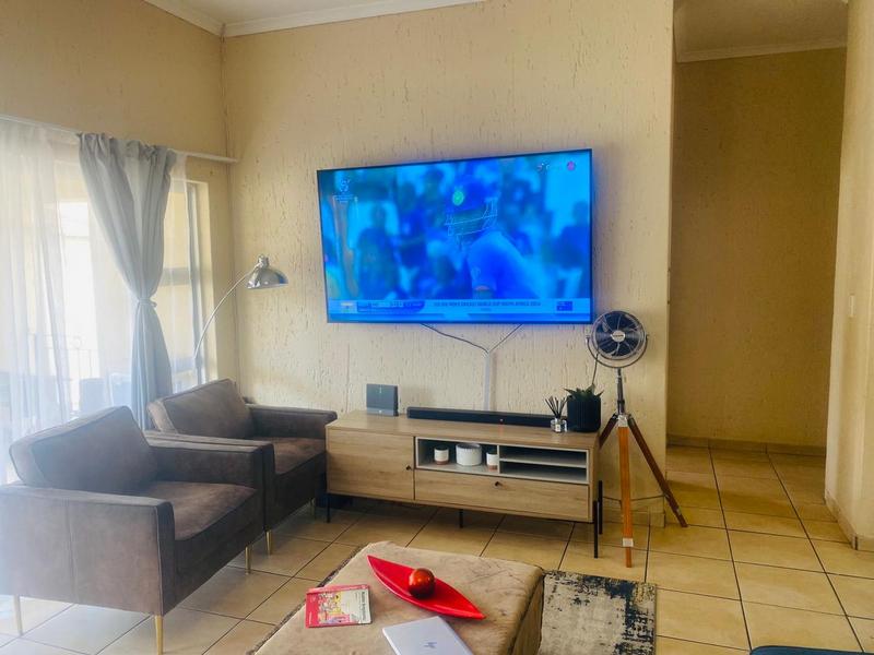 3 Bedroom Property for Sale in Ormonde View Gauteng