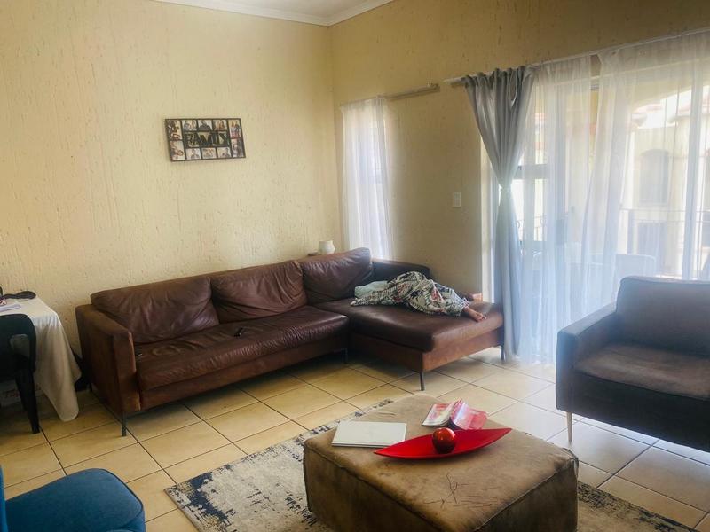 3 Bedroom Property for Sale in Ormonde View Gauteng
