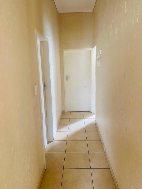 3 Bedroom Property for Sale in Ormonde View Gauteng