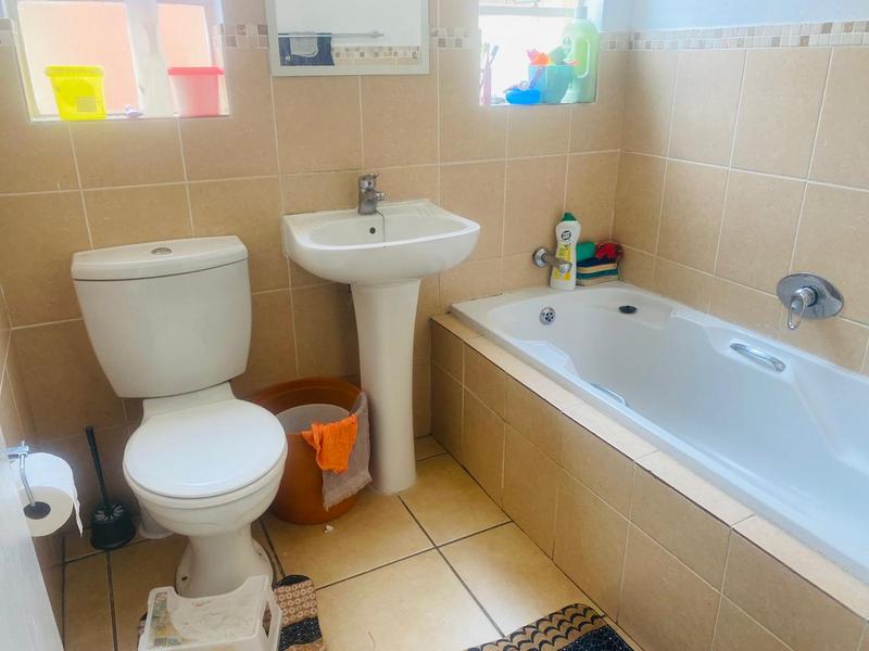 3 Bedroom Property for Sale in Ormonde View Gauteng