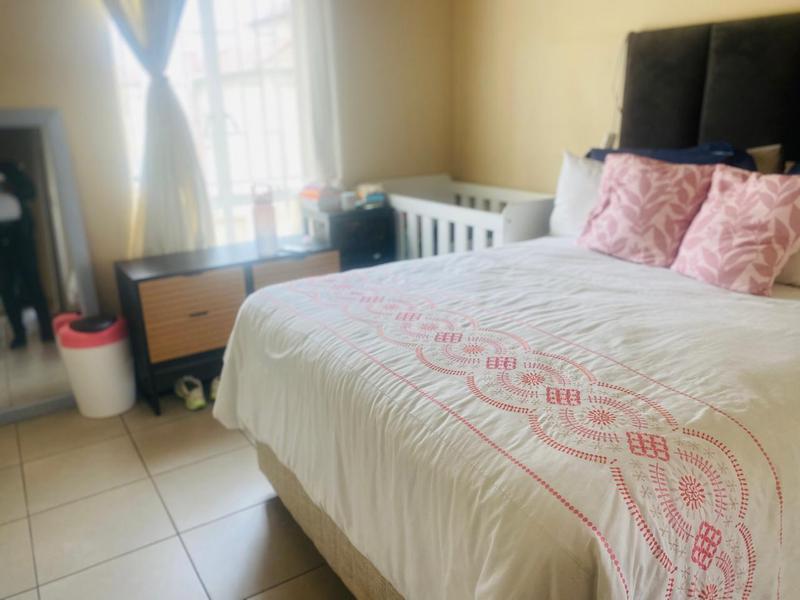 3 Bedroom Property for Sale in Ormonde View Gauteng