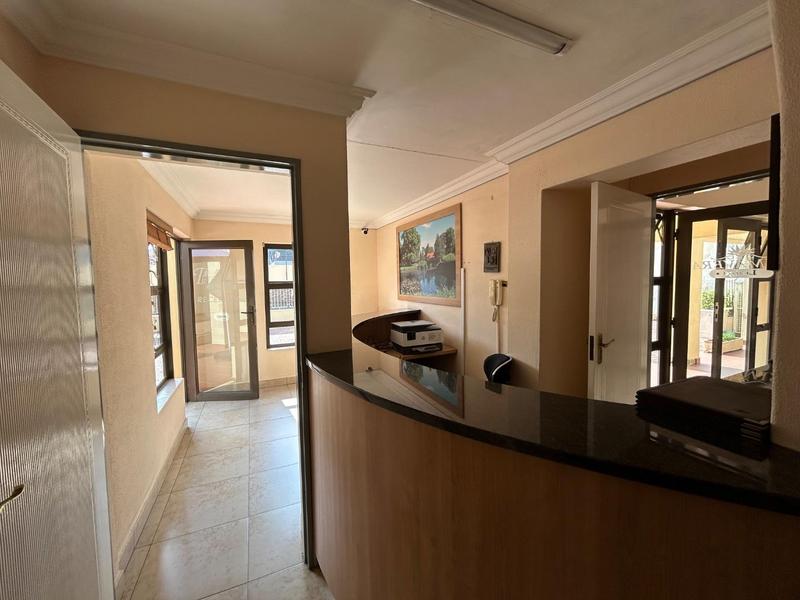 12 Bedroom Property for Sale in South Kensington Gauteng