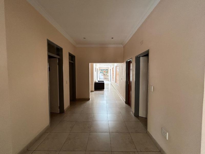 12 Bedroom Property for Sale in South Kensington Gauteng