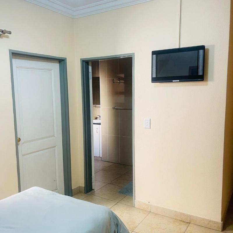 12 Bedroom Property for Sale in South Kensington Gauteng