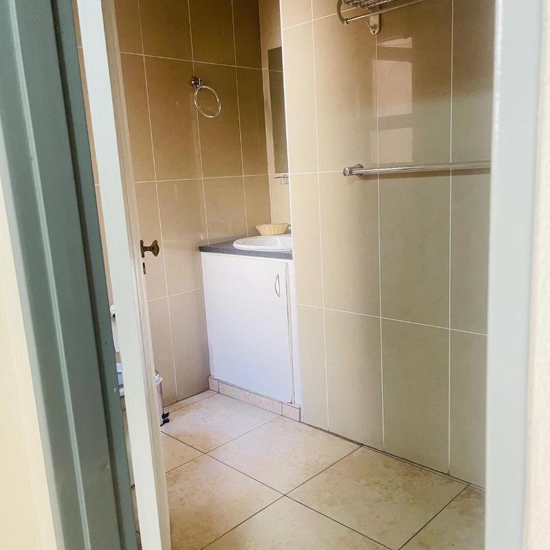 12 Bedroom Property for Sale in South Kensington Gauteng