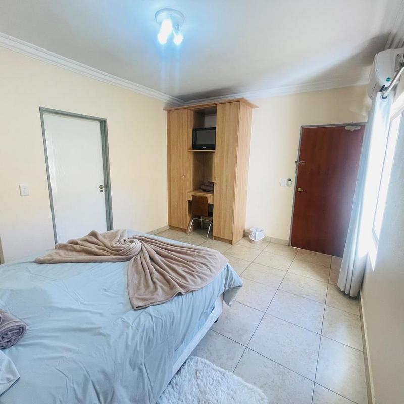 12 Bedroom Property for Sale in South Kensington Gauteng